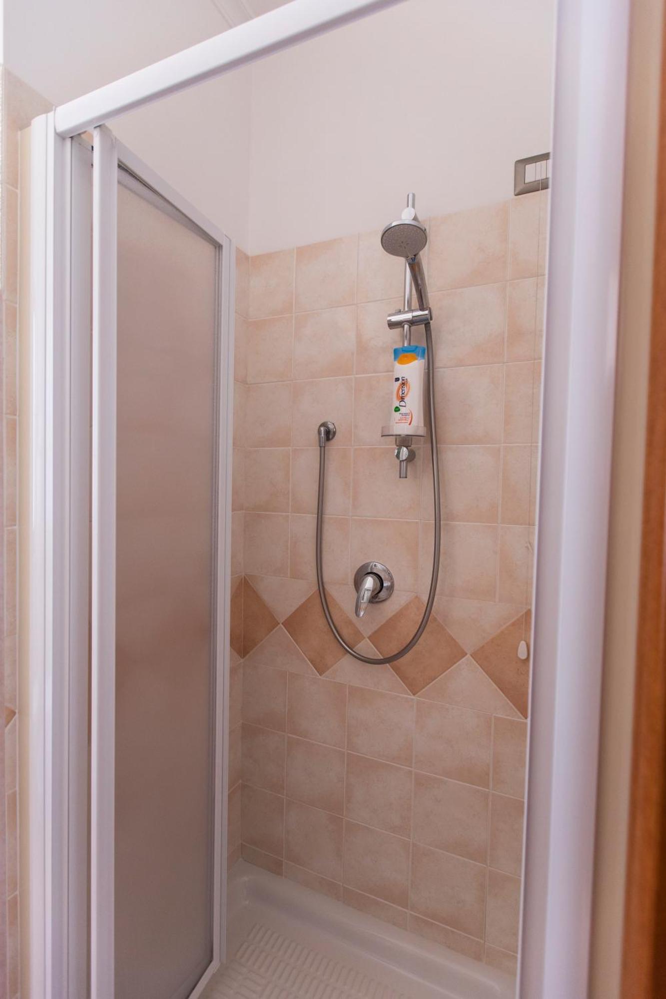Sant'Anna Bed & Breakfast Аджерола Екстер'єр фото