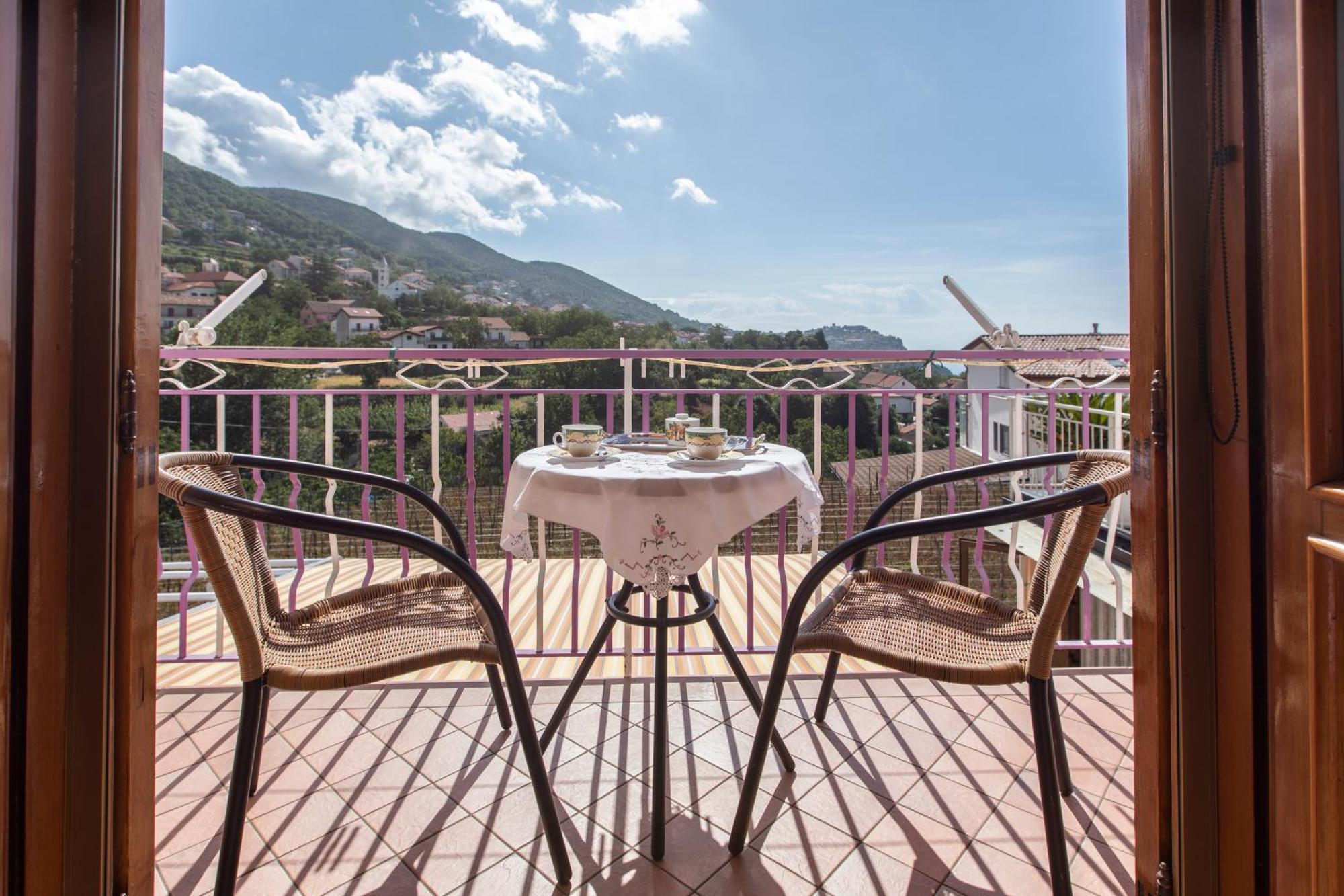Sant'Anna Bed & Breakfast Аджерола Екстер'єр фото